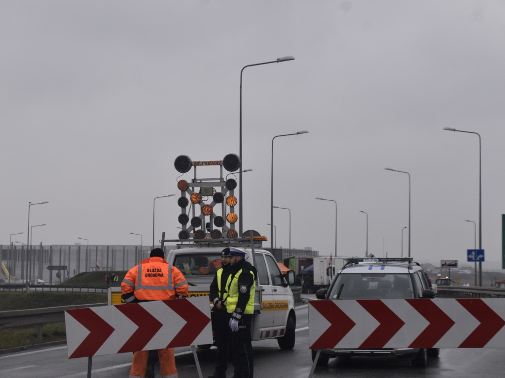 Rolnicy na dwa dni zablokowali ronda 