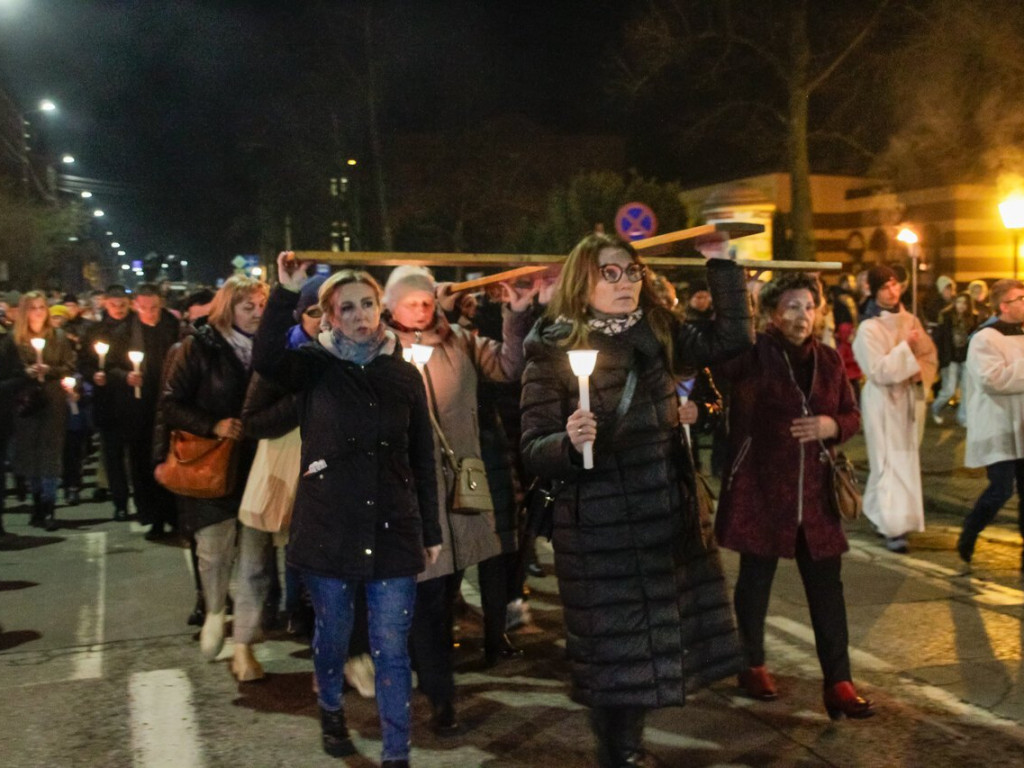 Droga Krzyżowa ulicami miasta