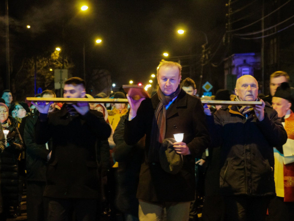 Droga Krzyżowa ulicami miasta