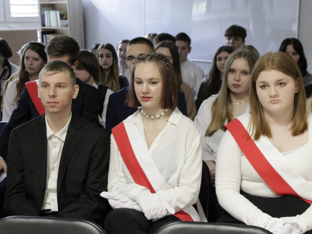 Oskarowe pożegnanie maturzystów z Włókiennika