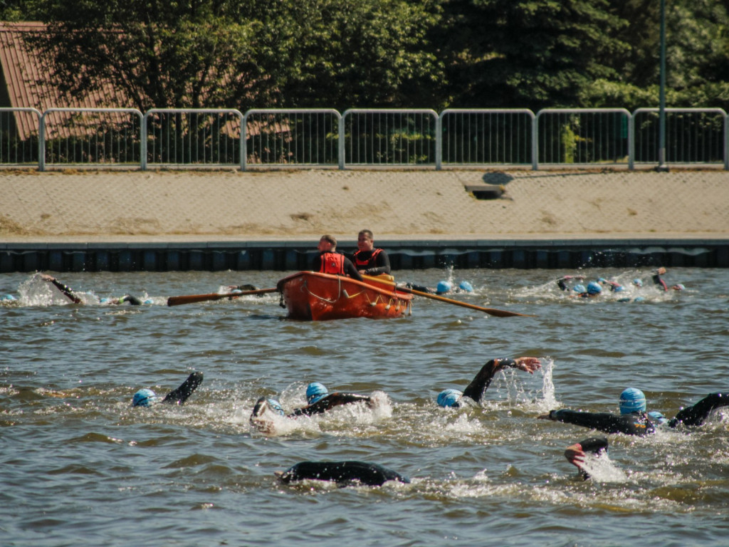 Ponad 900 uczestników zawodów - Garmin Iron Triathlon