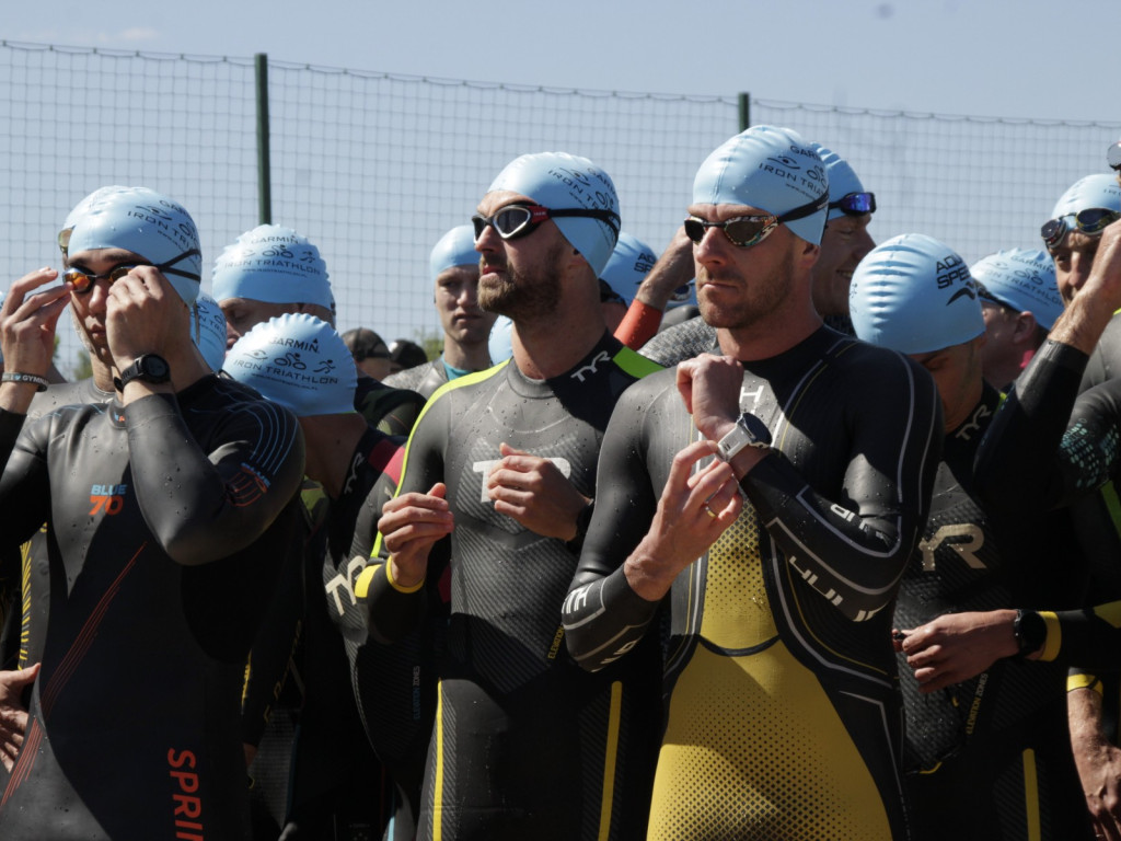 Ponad 900 uczestników zawodów - Garmin Iron Triathlon