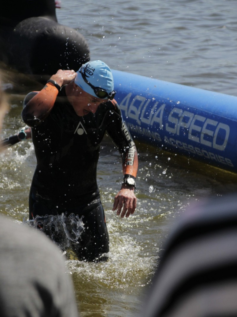 Ponad 900 uczestników zawodów - Garmin Iron Triathlon