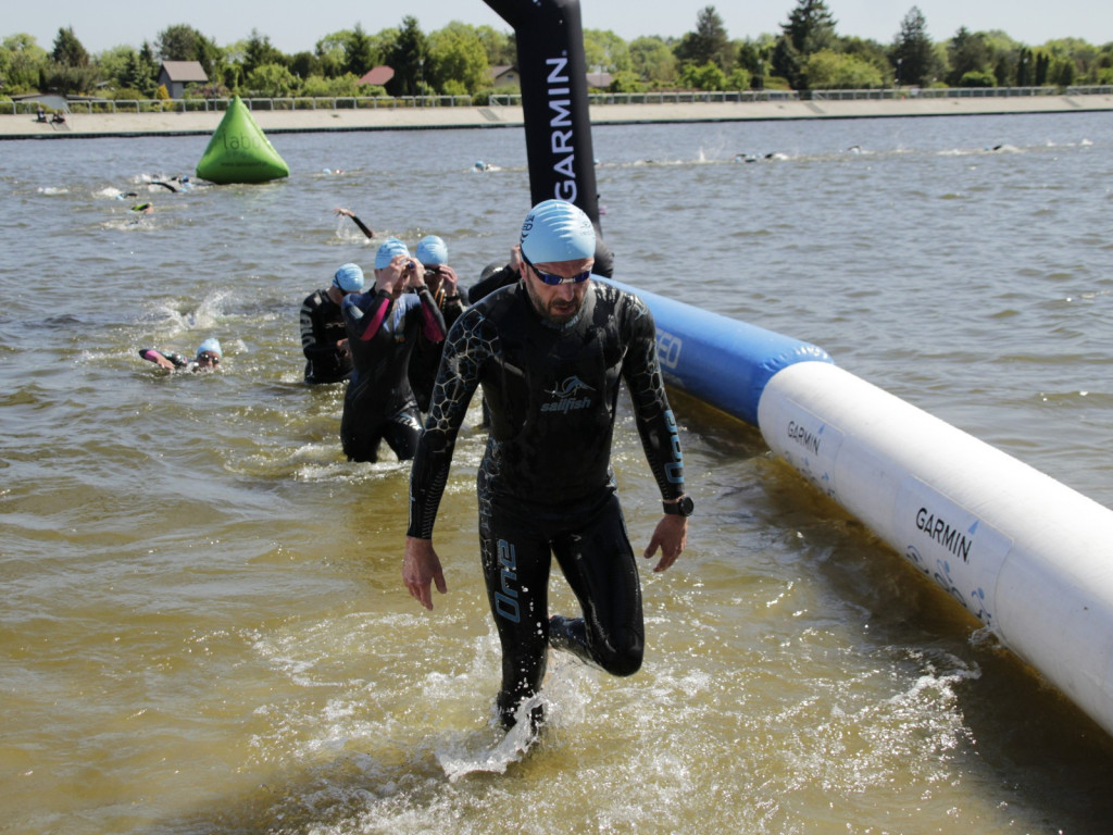 Ponad 900 uczestników zawodów - Garmin Iron Triathlon