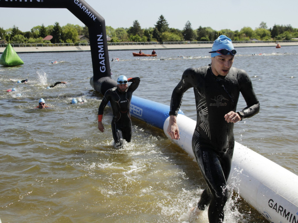 Ponad 900 uczestników zawodów - Garmin Iron Triathlon