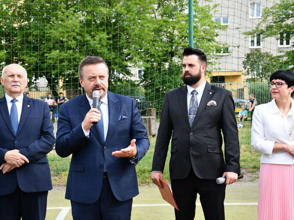 Bal ósmoklasistów z Siódemki