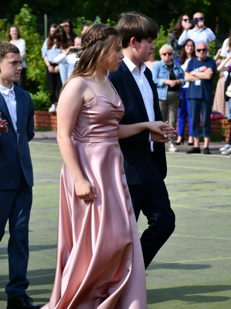 Bal ósmoklasistów z Siódemki