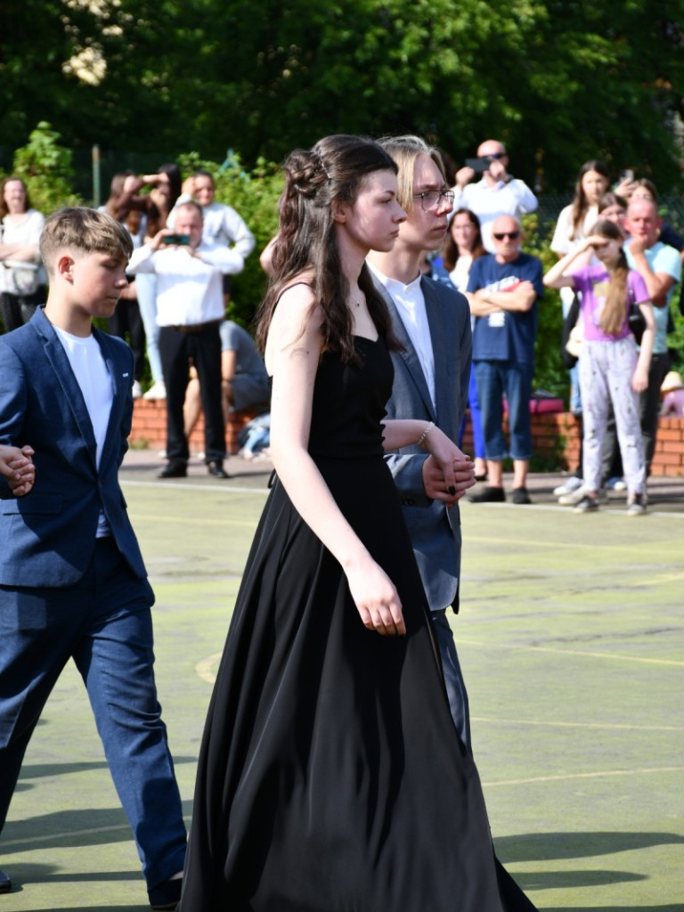 Bal ósmoklasistów z Siódemki