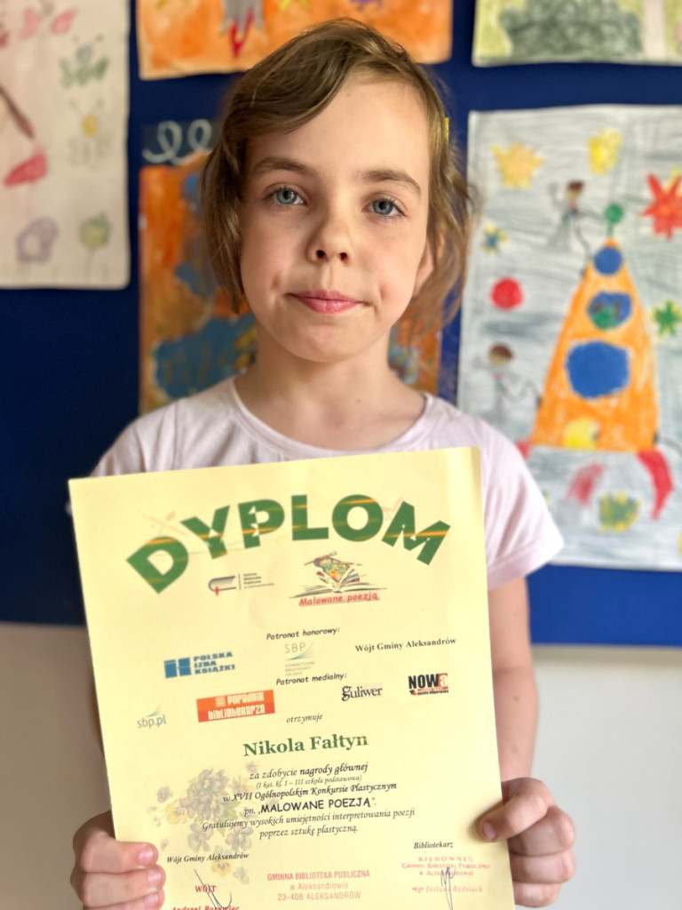 Przepięknie zilustrowały wiersze....