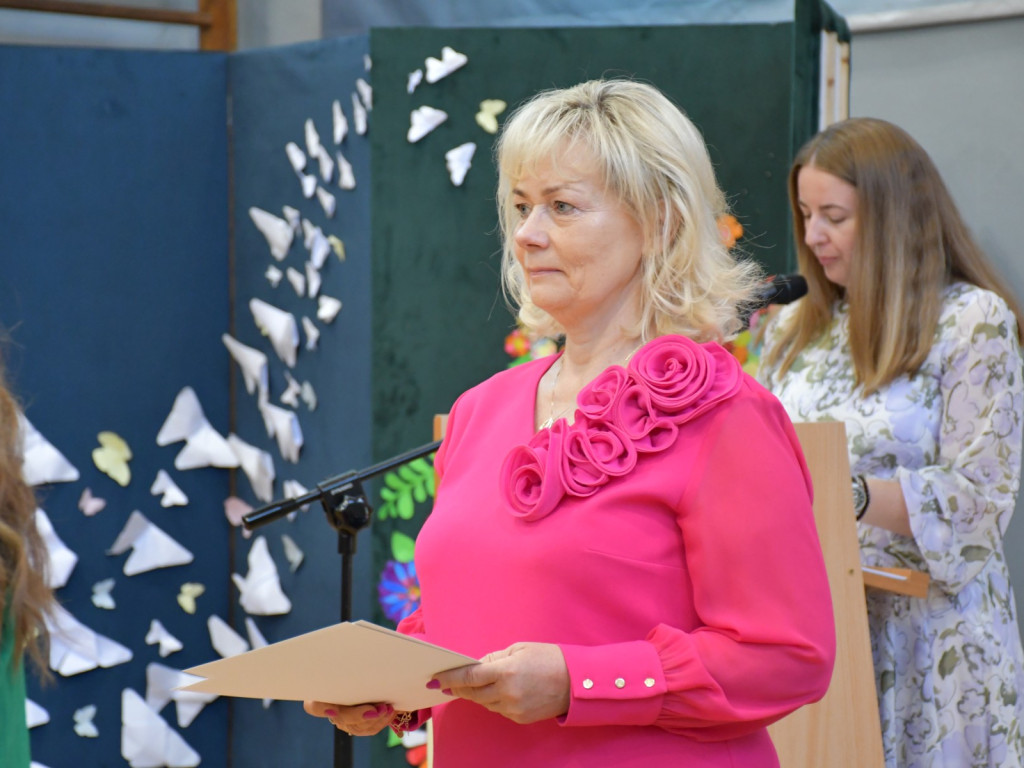 Szkoła Podstawowa nr 2 w Żyrardowie. Ostatni dzwonek przed wakacjami