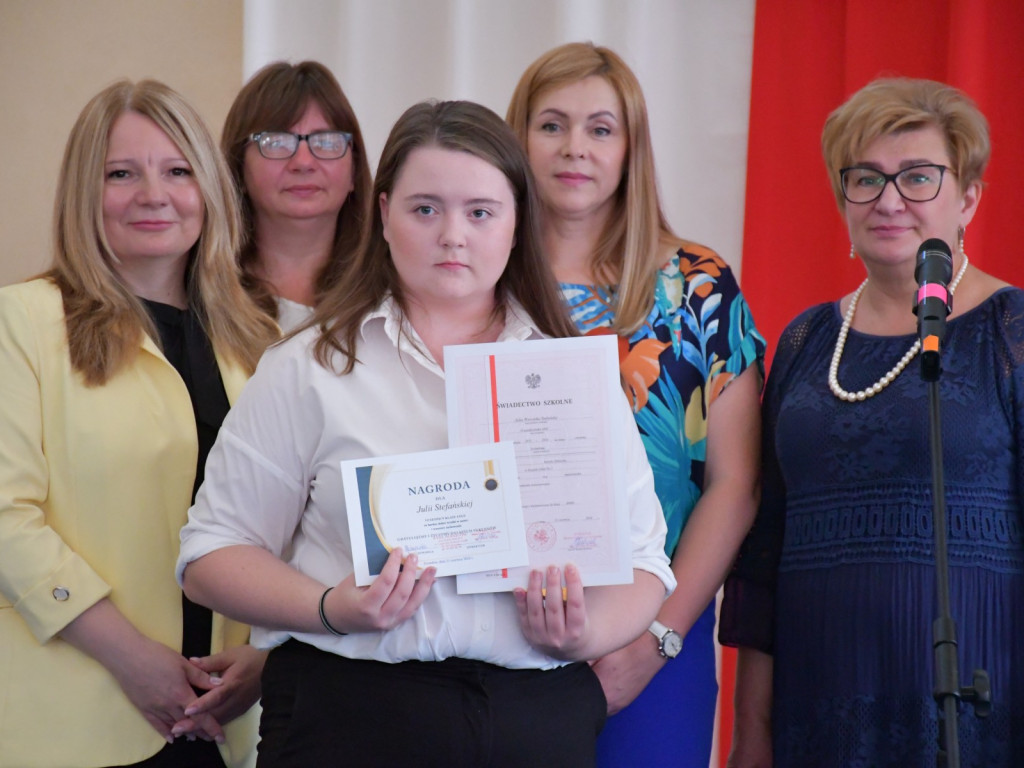 Zespół Szkół nr 2 w Żyrardowie rozpoczął wakacje