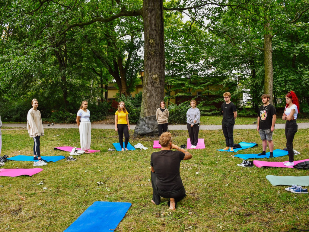 Joga w parku Dittricha? Czemu nie! - Pierwsze warsztaty mindfulness dla młodzieży