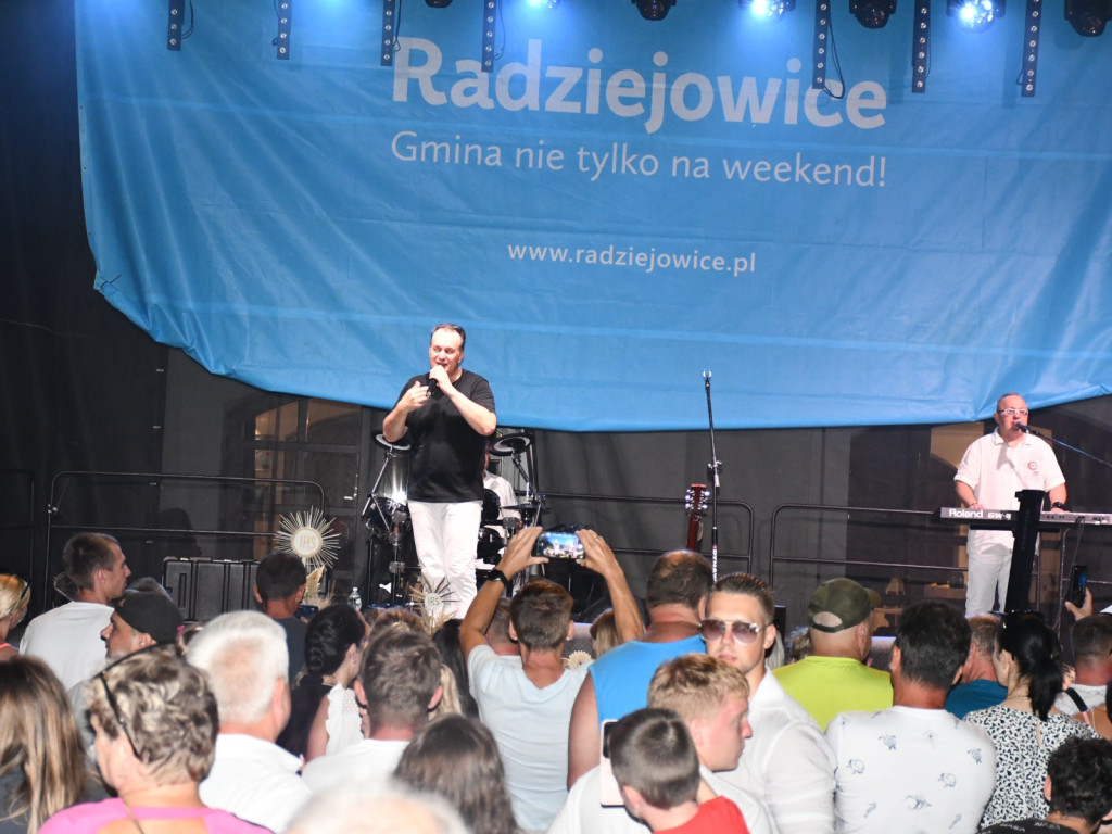 Jubilat - Mr Dex dożynkową gwiazdą wieczoru