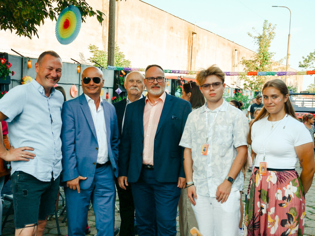 Młodzież wie, jak dobrze pożegnać wakacje - Sun Music Fest!