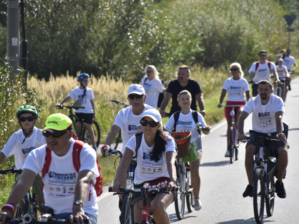 500 osób pojechało w rowerowym festiwalu radości