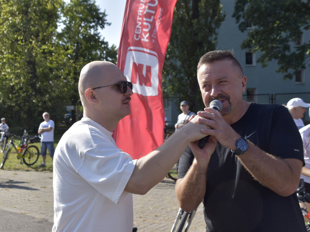 500 osób pojechało w rowerowym festiwalu radości