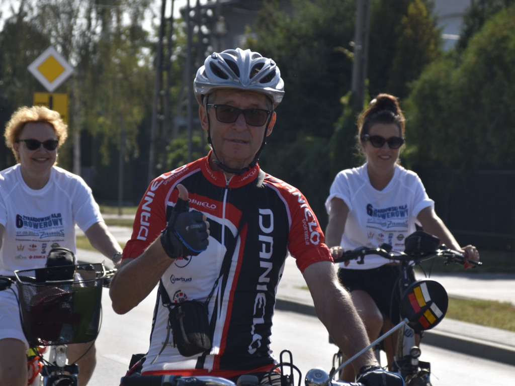 500 osób pojechało w rowerowym festiwalu radości