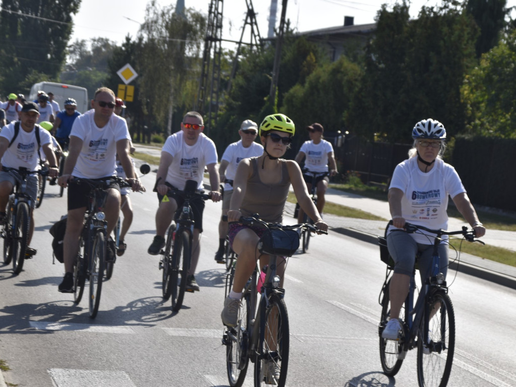 500 osób pojechało w rowerowym festiwalu radości