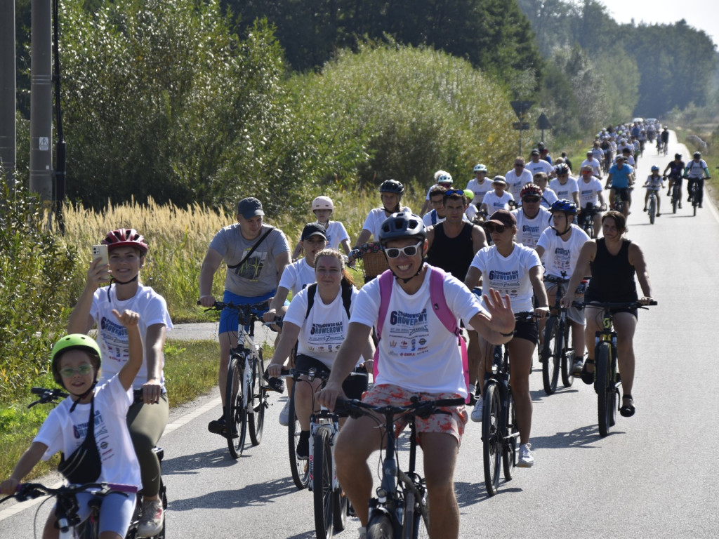 500 osób pojechało w rowerowym festiwalu radości