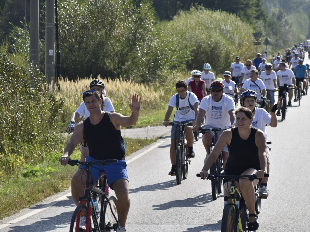 500 osób pojechało w rowerowym festiwalu radości