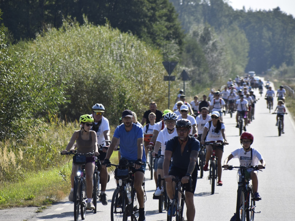 500 osób pojechało w rowerowym festiwalu radości