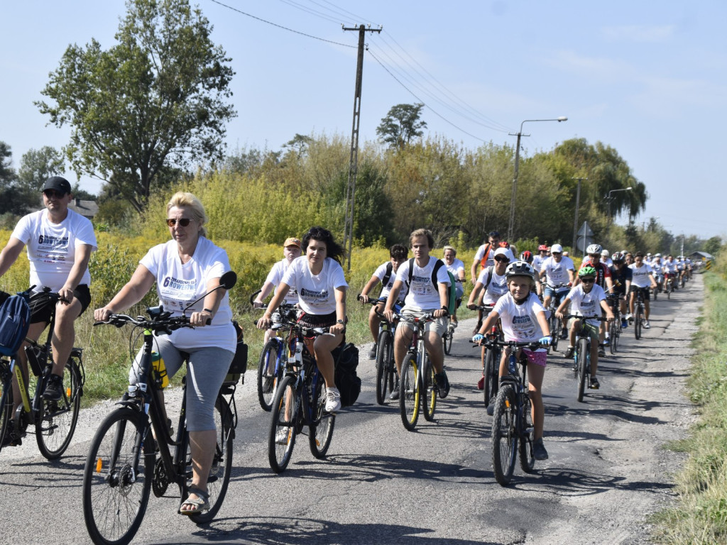 500 osób pojechało w rowerowym festiwalu radości