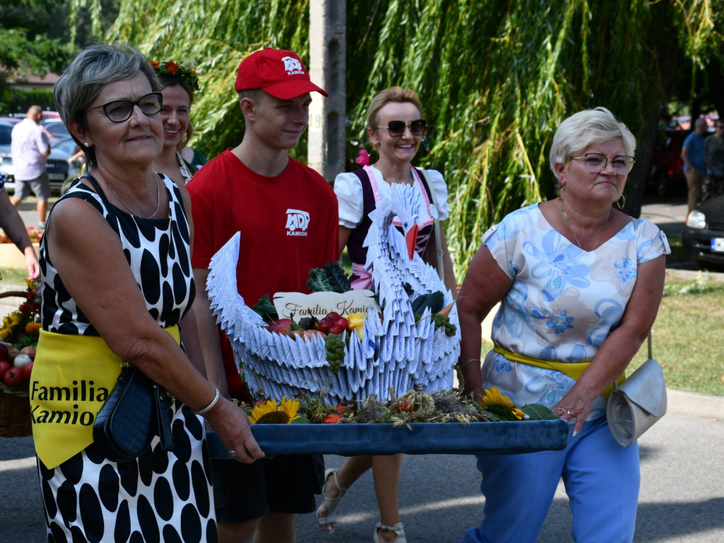 Dożynki w Puszczy Mariańskiej. Święto plonów i wspólna zabawa