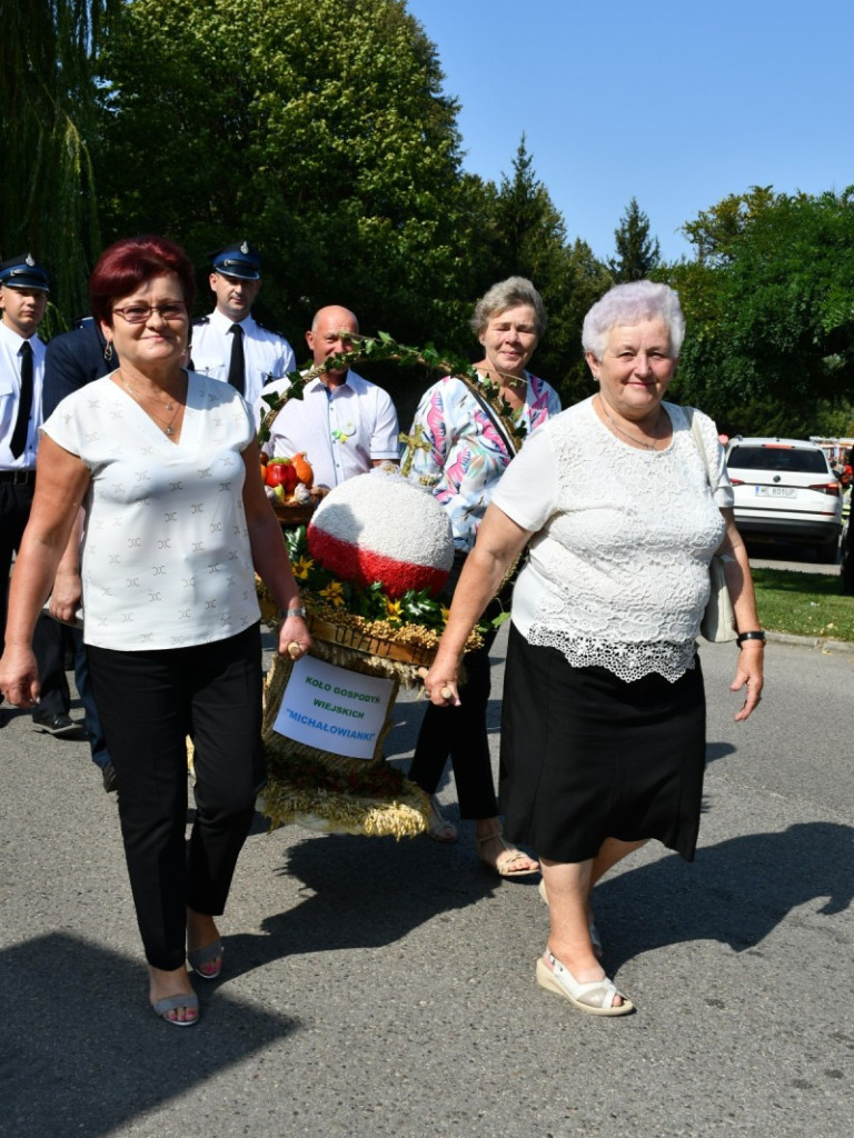 Dożynki w Puszczy Mariańskiej. Święto plonów i wspólna zabawa