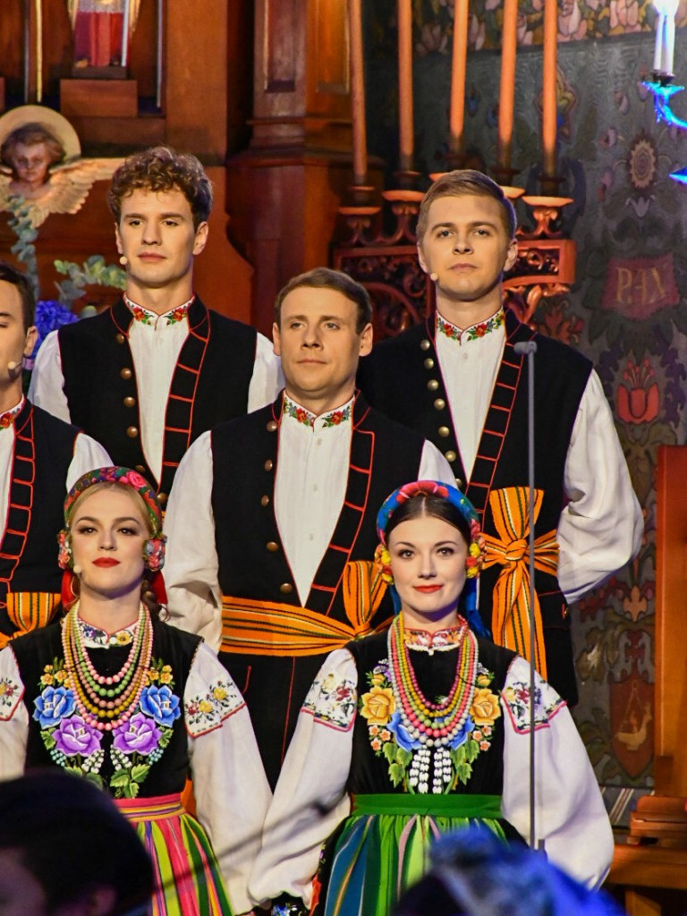 Piękny koncert Zespołu Mazowsze w żyrardowskiej farze