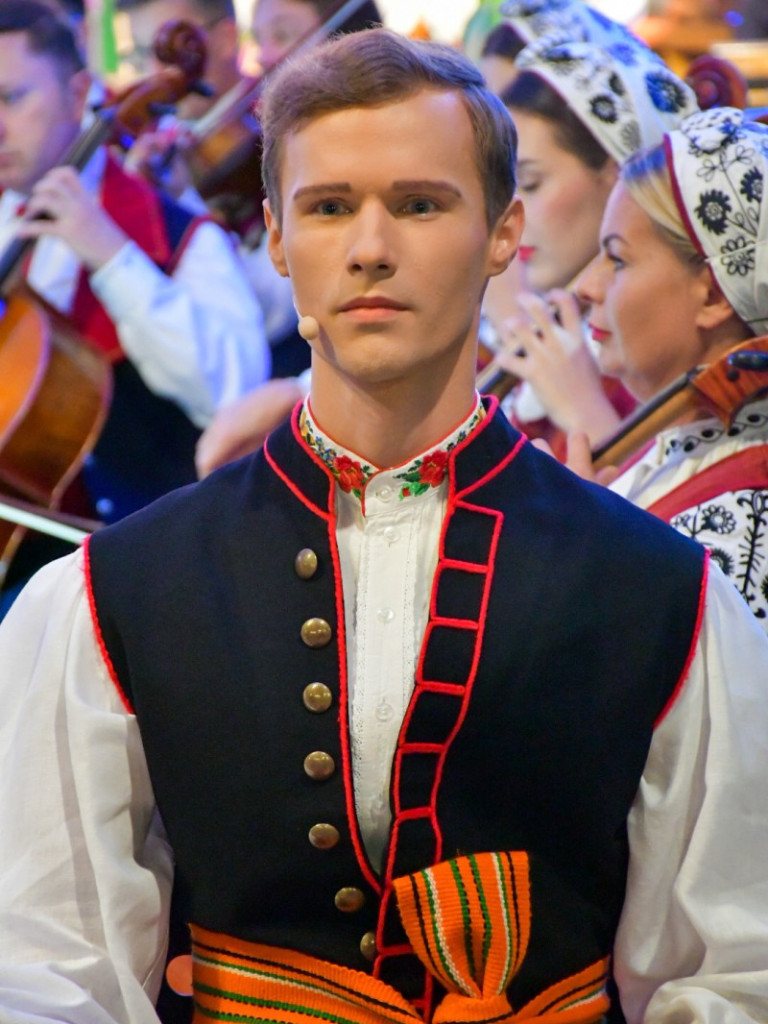 Piękny koncert Zespołu Mazowsze w żyrardowskiej farze