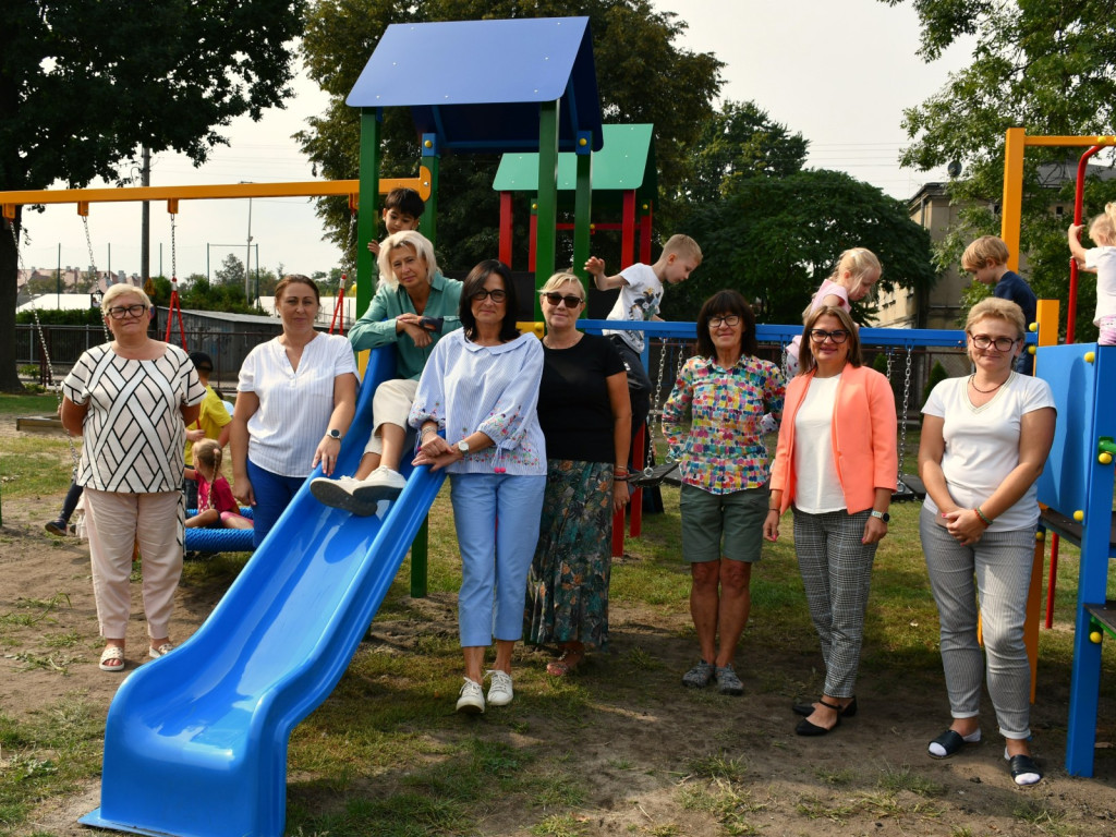 Radość przedszkolaków. Nowe place zabaw w Miejskim Przedszkolu nr 5 już otwarte!