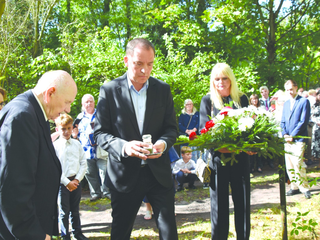 Gmina Radziejowice oddała hołd ofiarom sowieckiej agresji