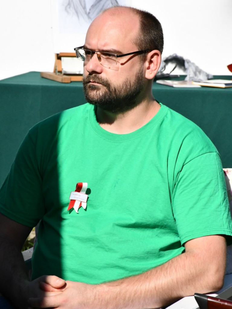 Plenerowe Narodowe Czytanie w DPS