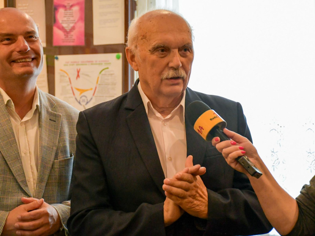 7 lat wsparcia i otuchy - Stowarzyszenie 