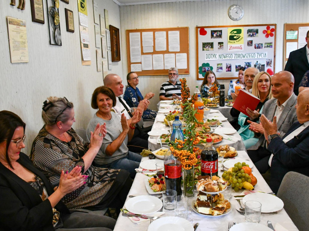 7 lat wsparcia i otuchy - Stowarzyszenie 
