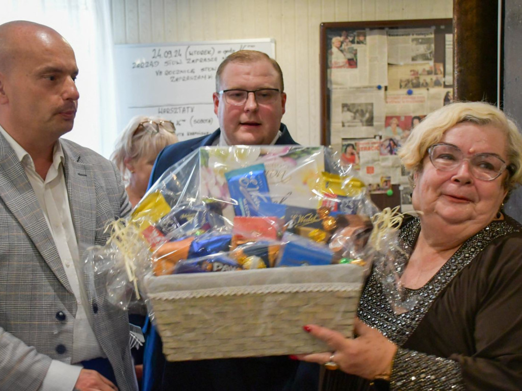 7 lat wsparcia i otuchy - Stowarzyszenie 