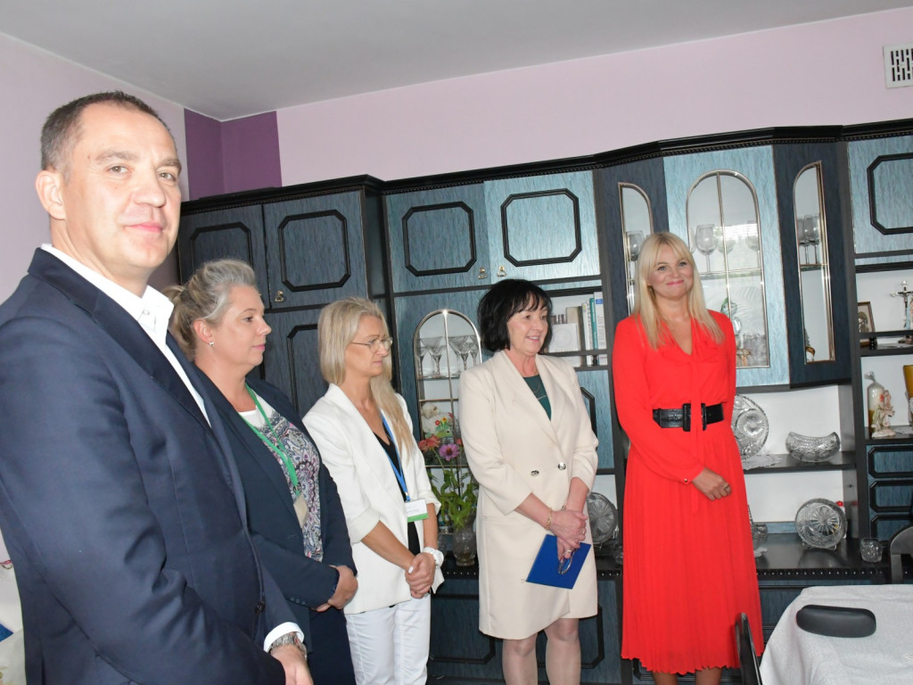 Pani Helena skończyła 100 lat i jest szczęśliwa