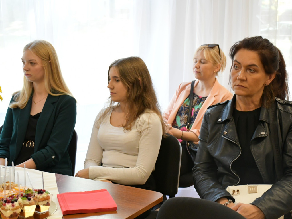 Powiat Żyrardowski nagrodził najlepszych absolwentów