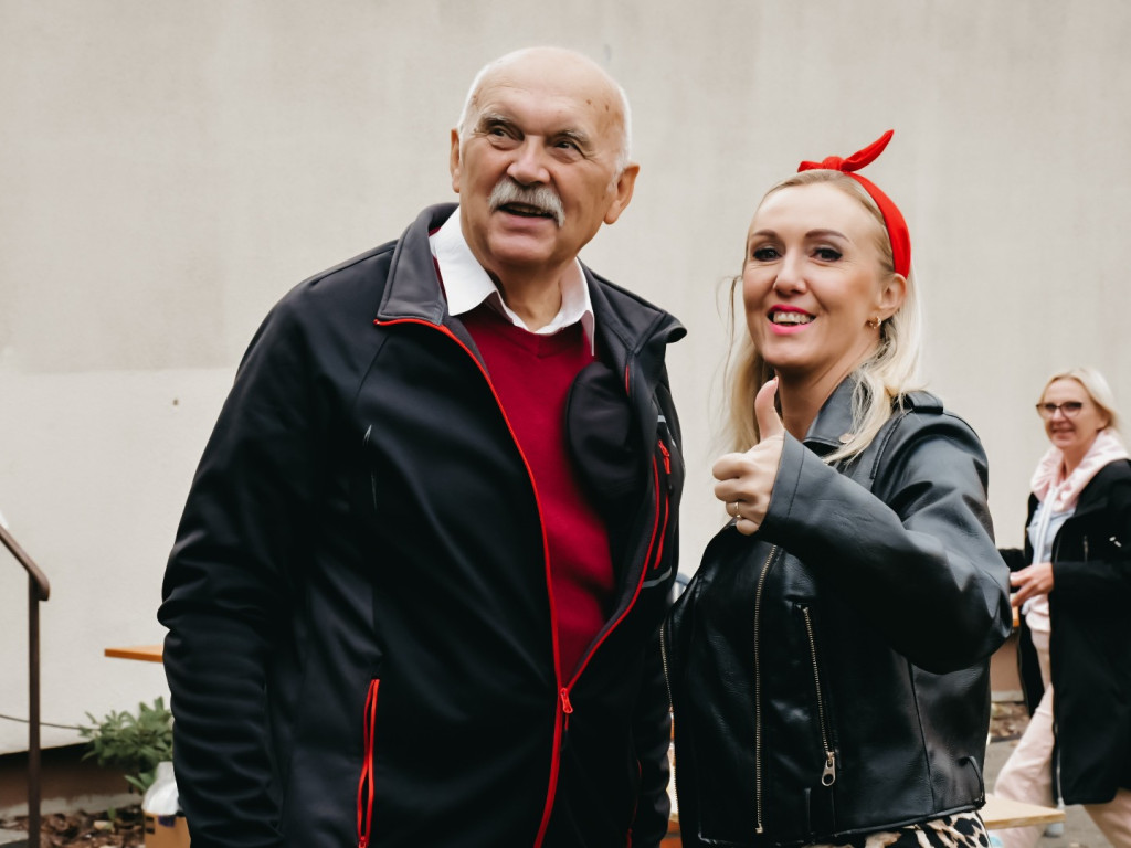 Święto Pieczonego Ziemniaka: Rodzinna Zabawa w Miejskim Ogrodzie Jordanowskim!