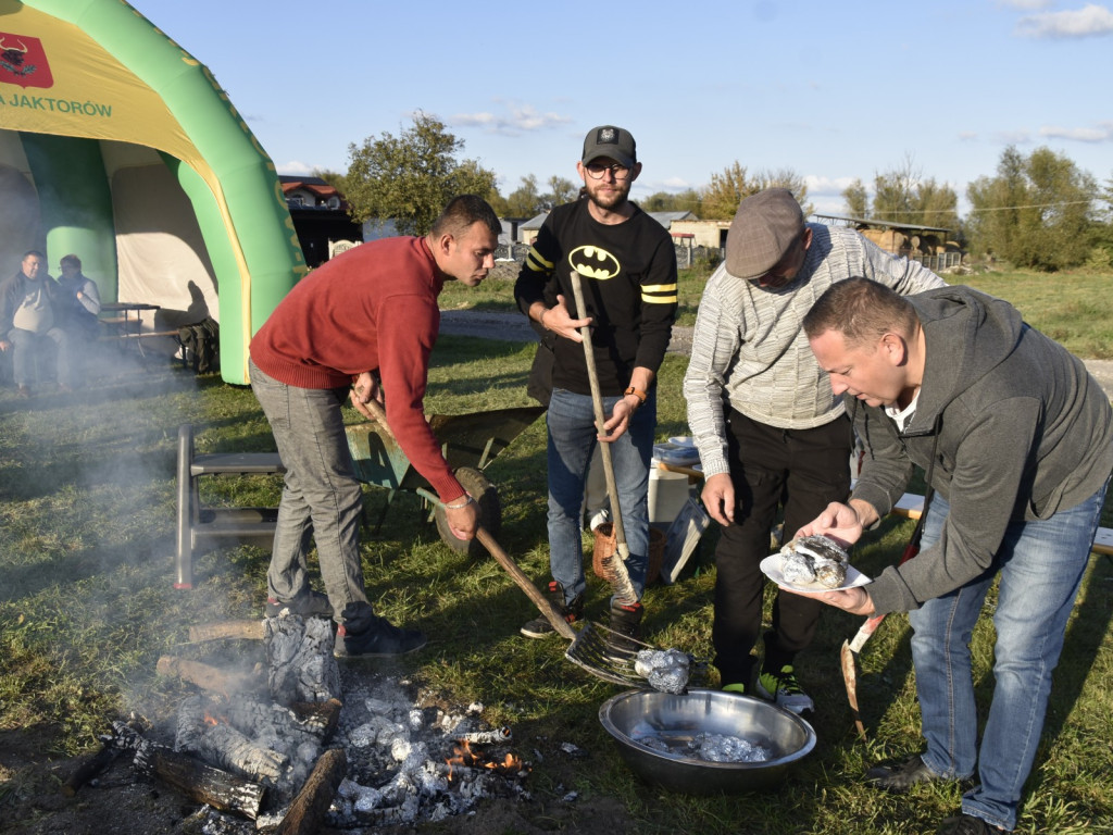 Grądy i Henryszew - Święto Pieczonego Ziemniaka