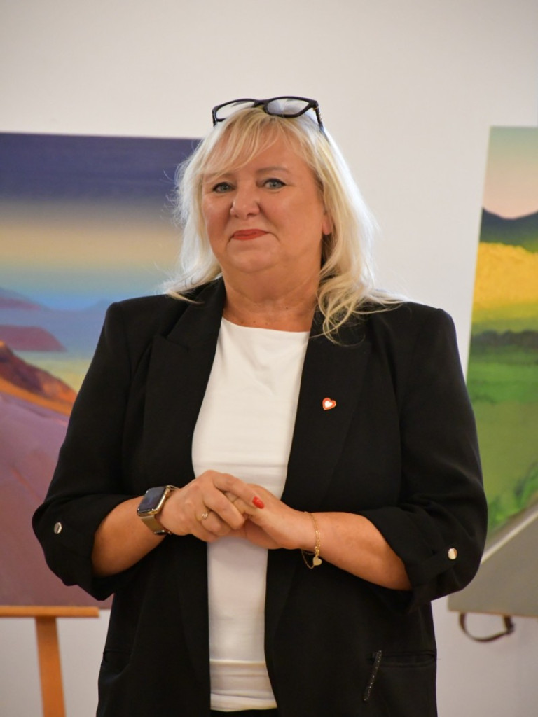 Powiatowy Dzień Edukacji Narodowej. Uznanie i podziękowania dla dyrektorów i nauczycieli