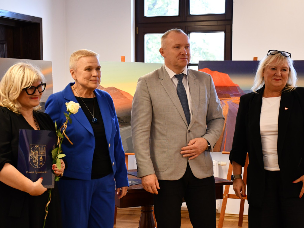 Powiatowy Dzień Edukacji Narodowej. Uznanie i podziękowania dla dyrektorów i nauczycieli