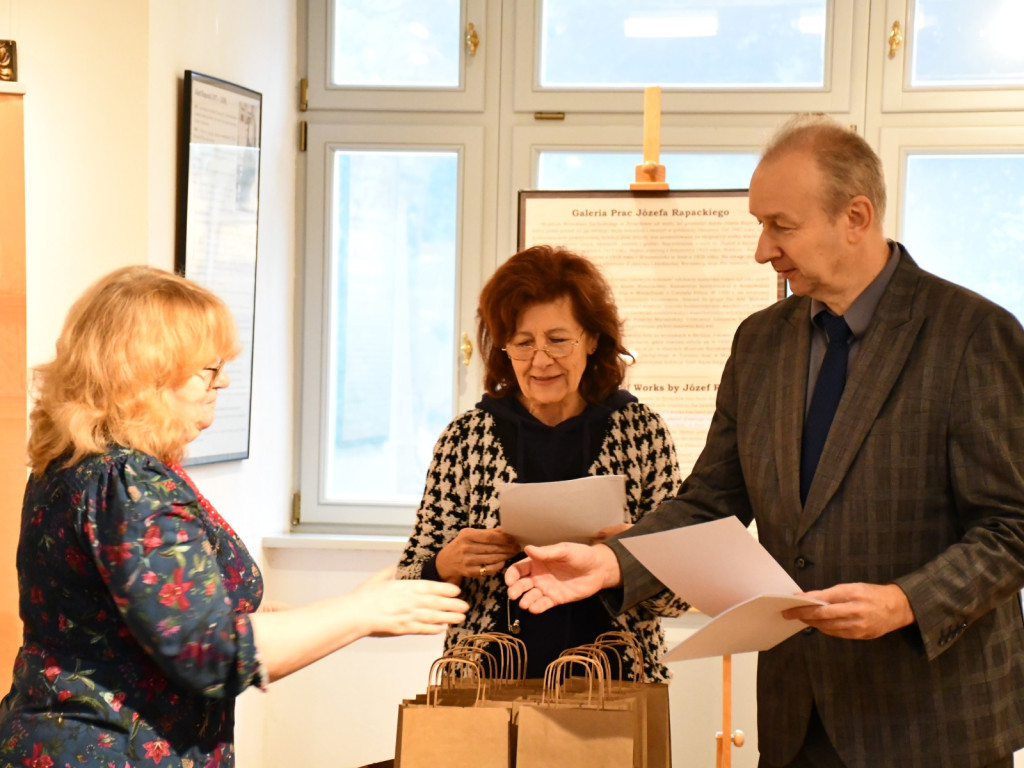 Sukces młodych artystów w międzynarodowym konkursie plastycznym