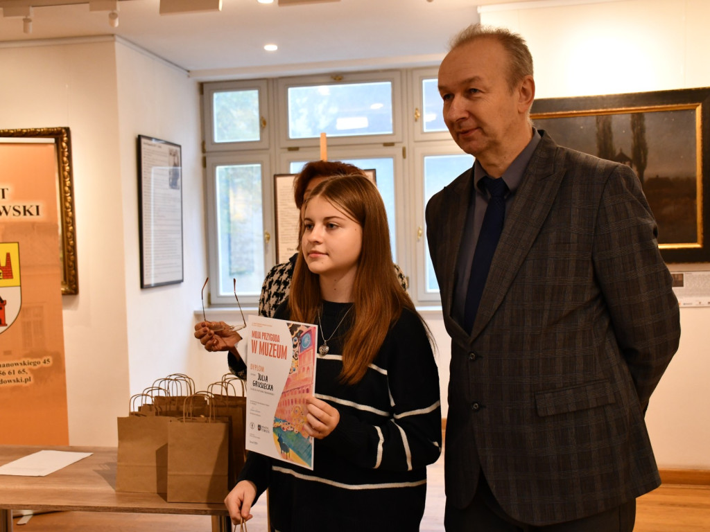 Sukces młodych artystów w międzynarodowym konkursie plastycznym