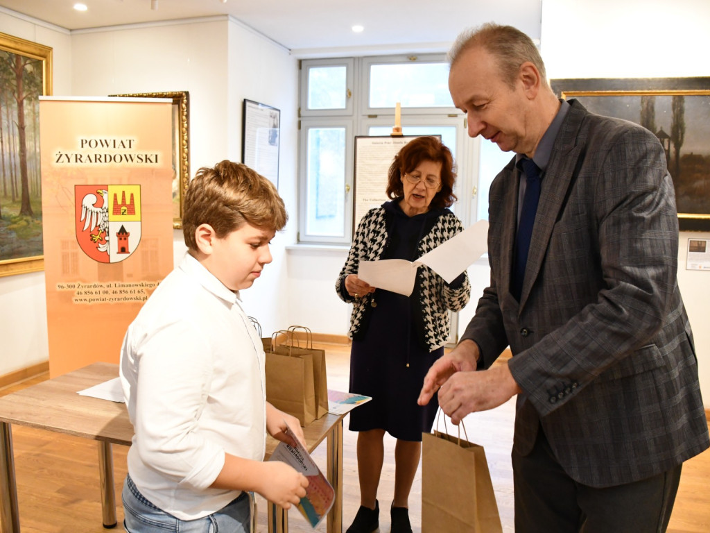 Sukces młodych artystów w międzynarodowym konkursie plastycznym