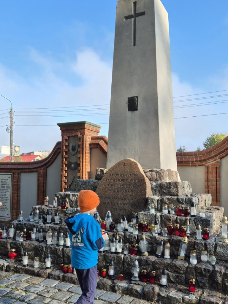 Przedszkolaki uczą się patriotyzmu i szacunku dla historii