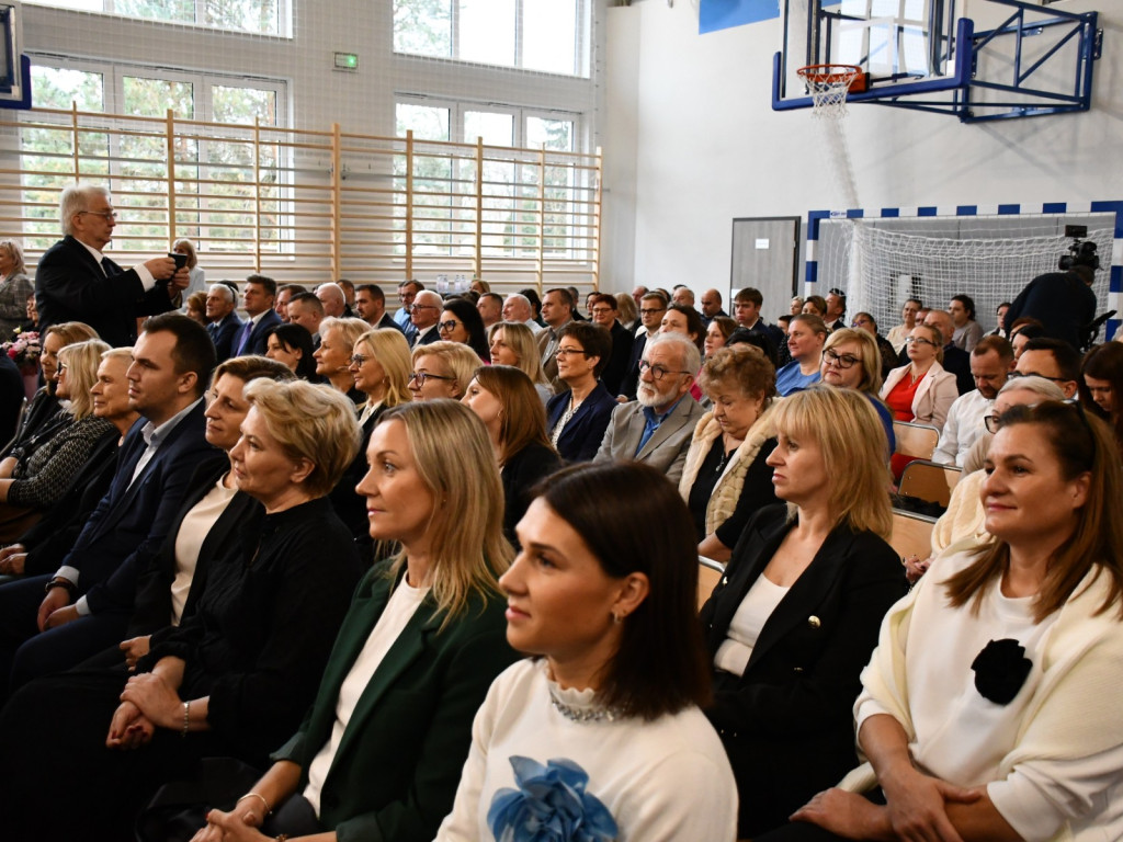 W Miedniewicach mocno zabiły ogromne i piękne serca