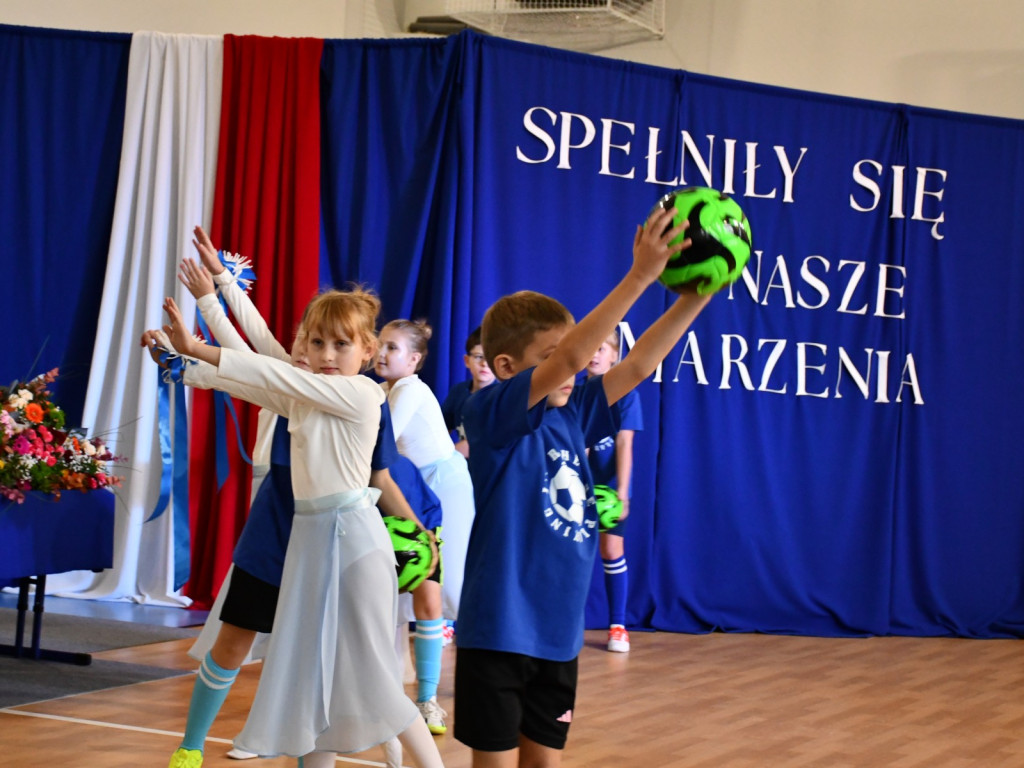 W Miedniewicach mocno zabiły ogromne i piękne serca