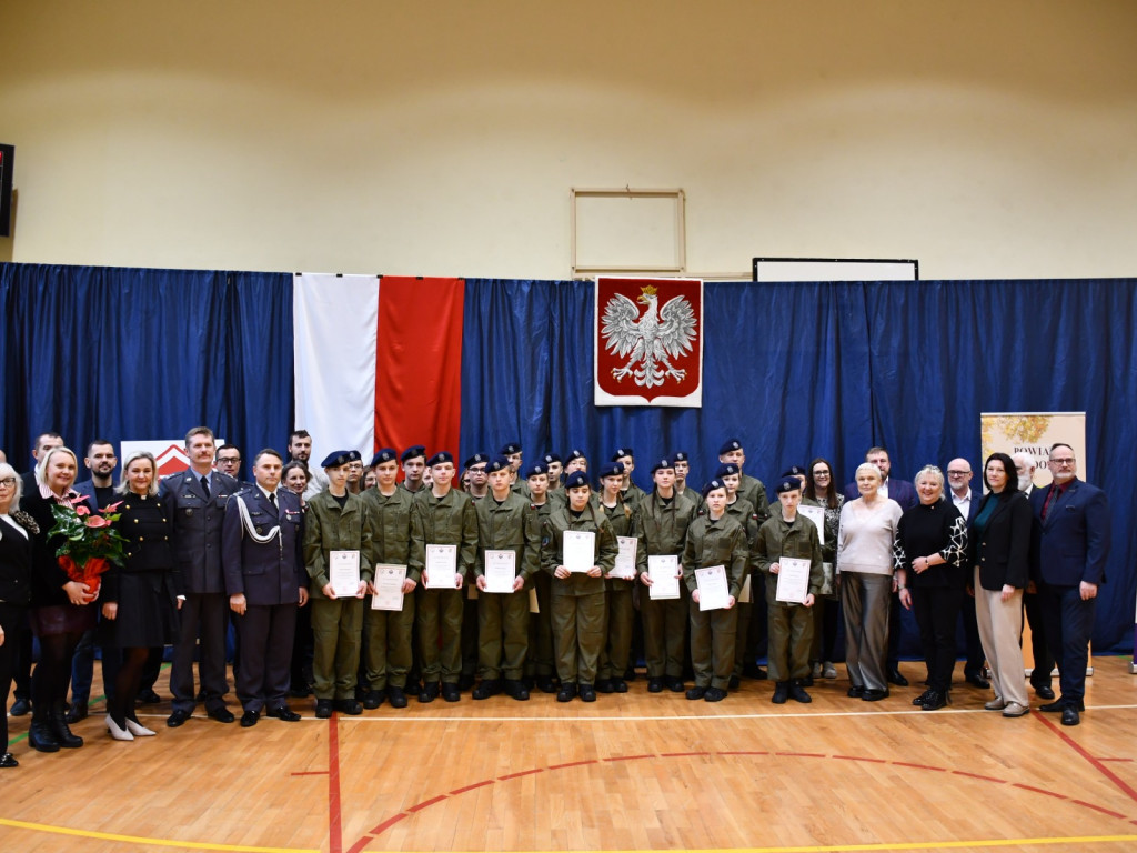 Ślubowanie w szkole wysokich lotów...