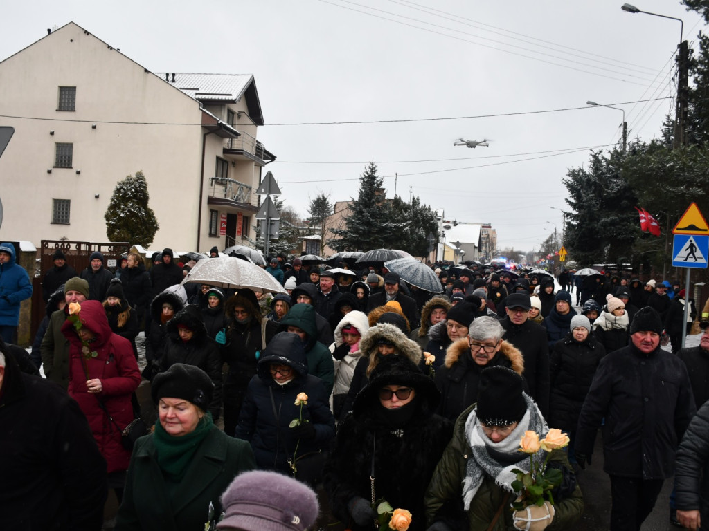 Burmistrza Józefa Grzegorza Kurek żegnało ponad tysiąc osób